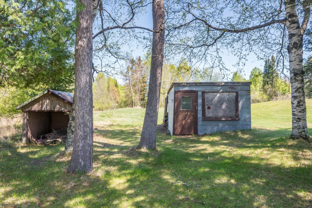 shed