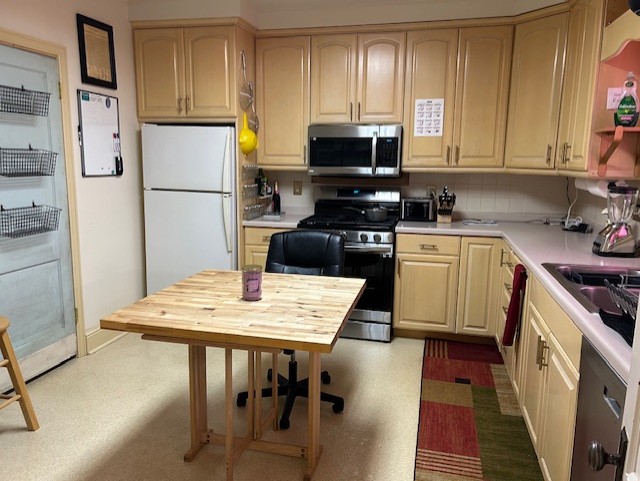kitchen 2