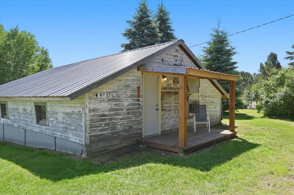 back of garge
