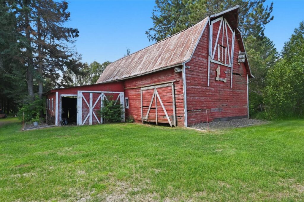 barn